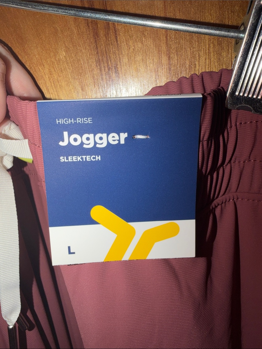 Old Navy High Rise Jogger Pants with Drawstring - Picture 4 of 5